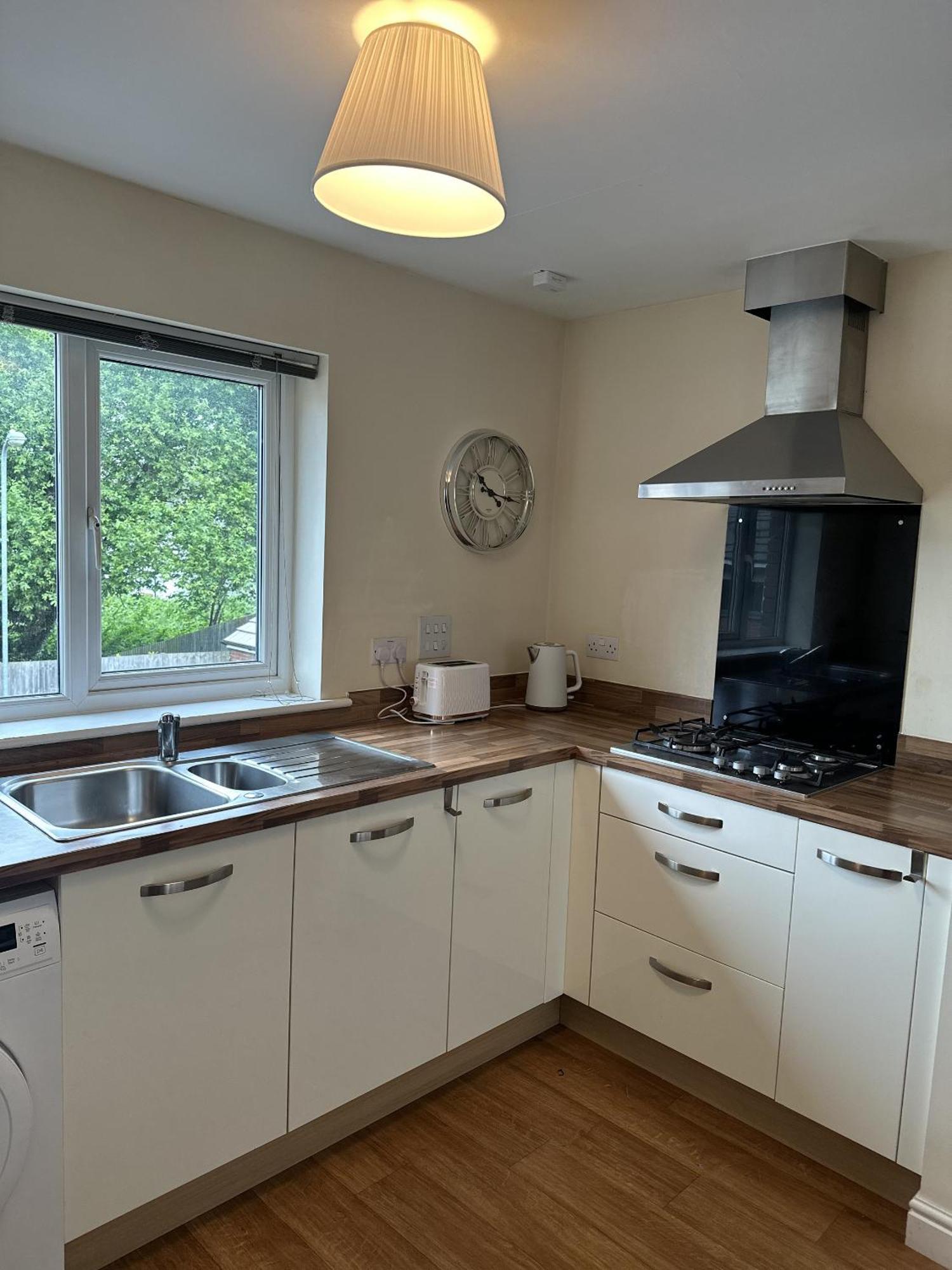 2 Bdr City Centre Apartment With Parking Cardiff Zewnętrze zdjęcie