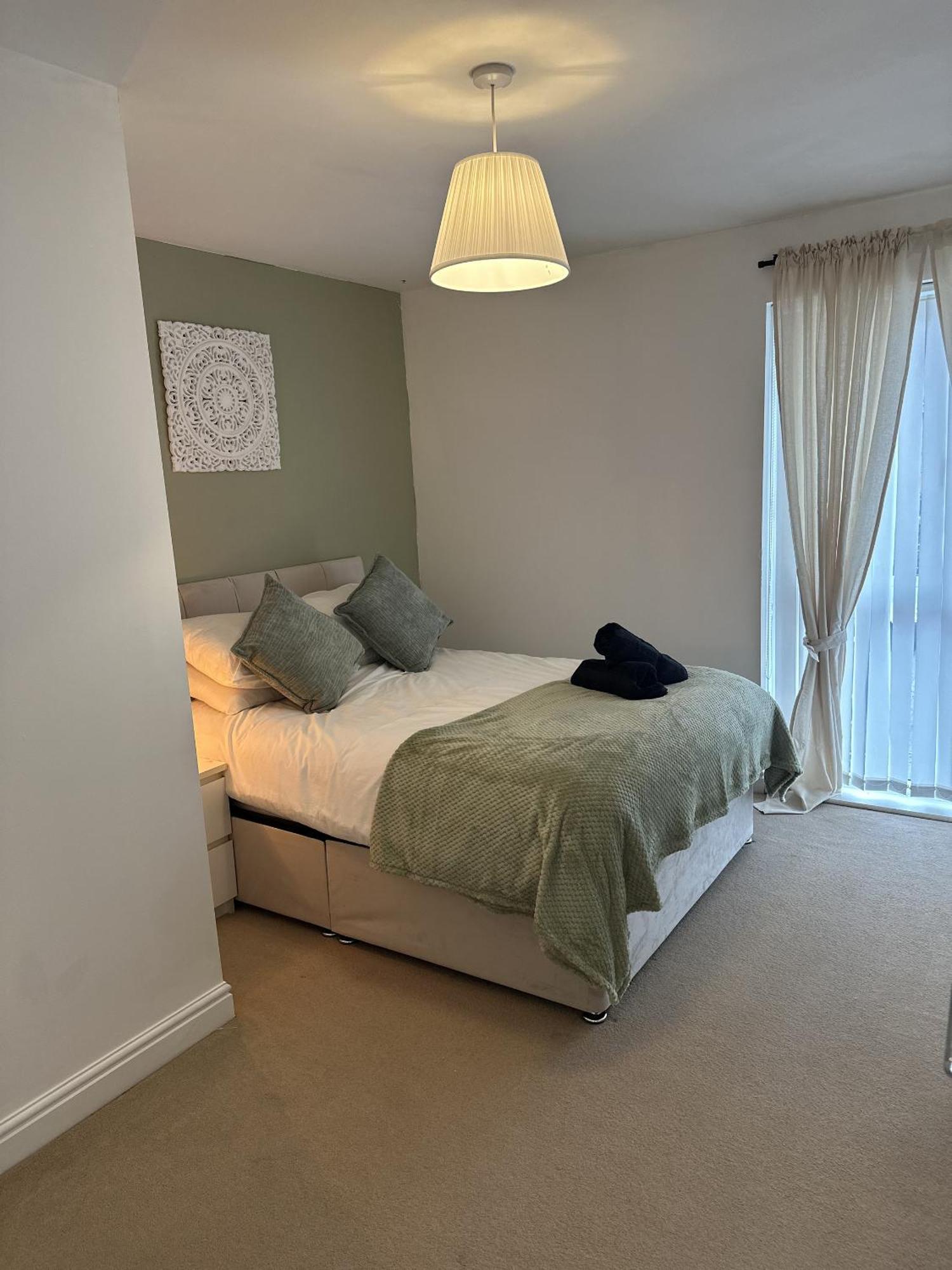 2 Bdr City Centre Apartment With Parking Cardiff Zewnętrze zdjęcie