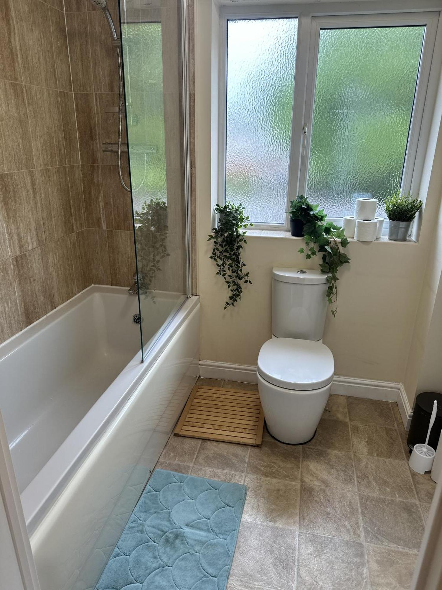 2 Bdr City Centre Apartment With Parking Cardiff Zewnętrze zdjęcie